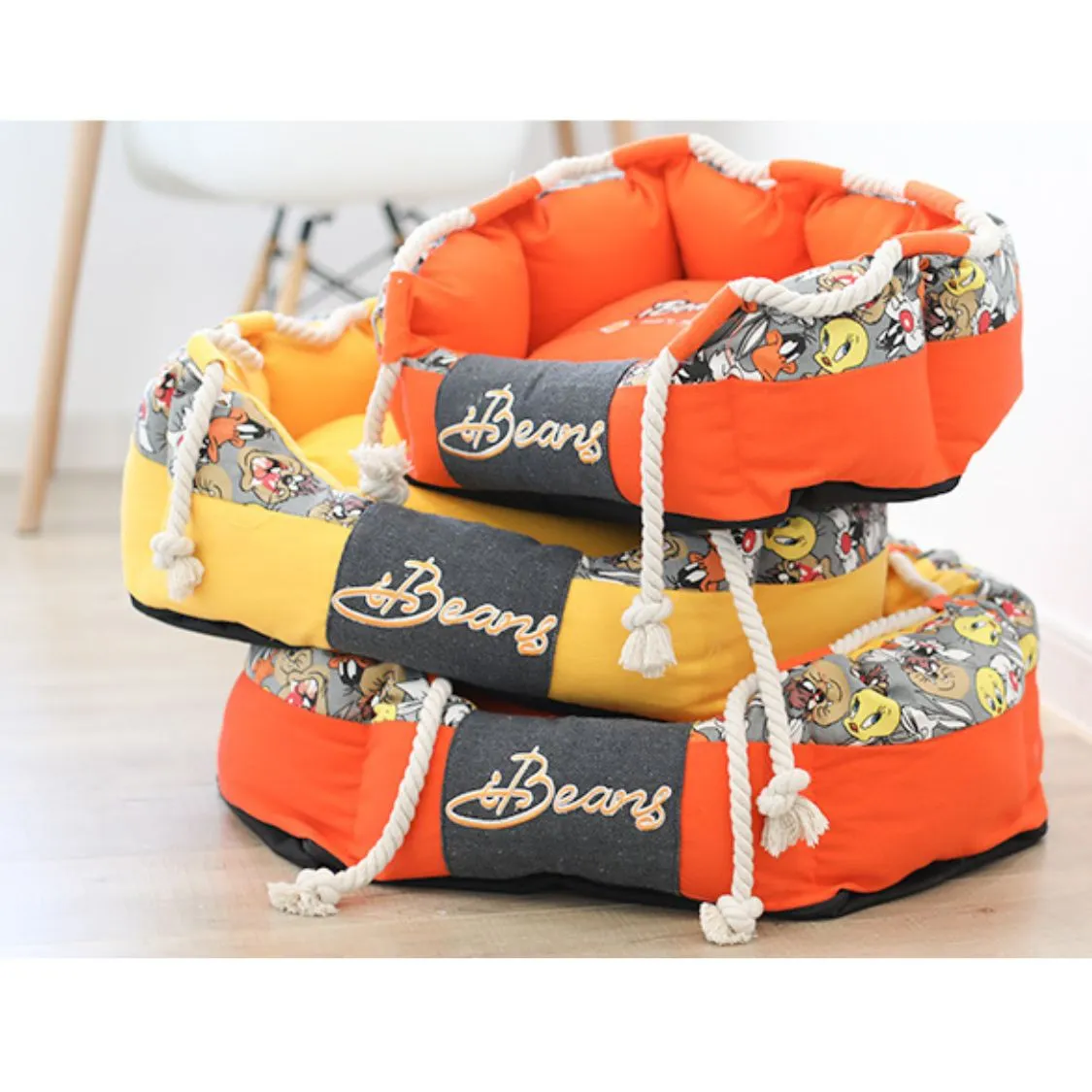 PawHaven Soft Frenchie Bed - Comfortable and Stylish Sleep Solution for French Bulldog