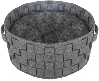 SILVER FELT & FUR PLAITED BED